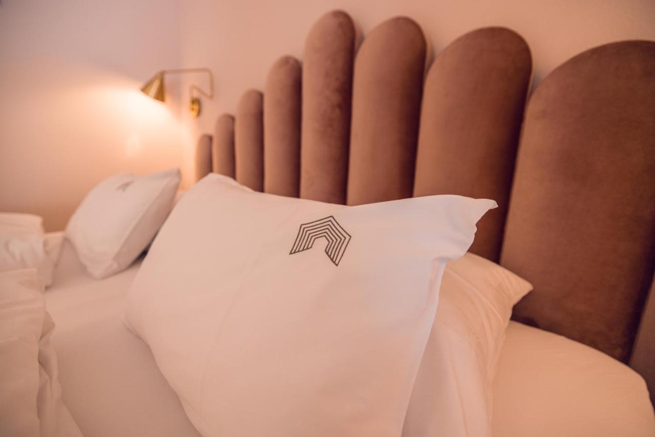Alpine Hideaway Zillertalerhof Hotel Mayrhofen Bagian luar foto